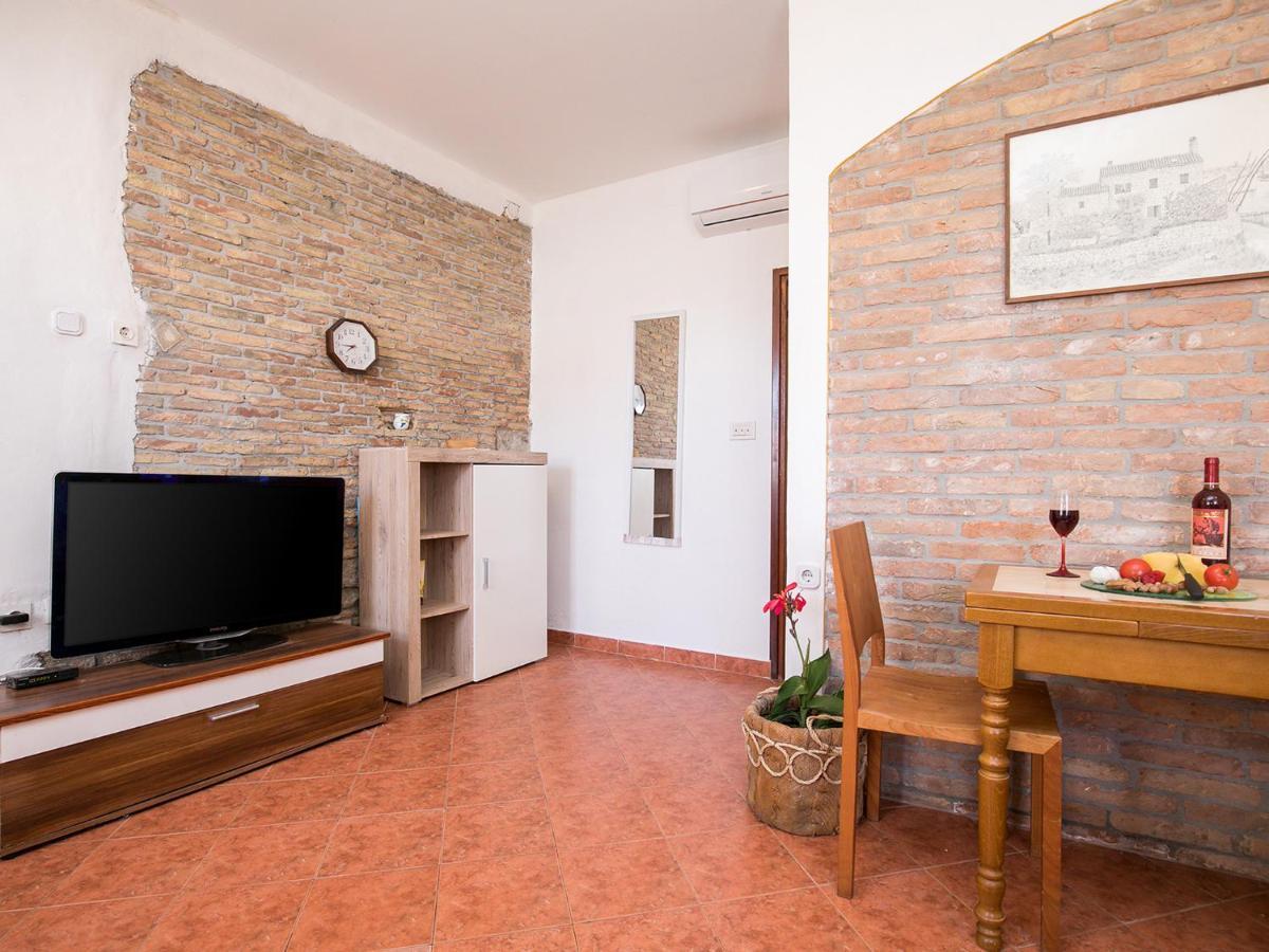 Apartman Susnjic Пореч Екстериор снимка