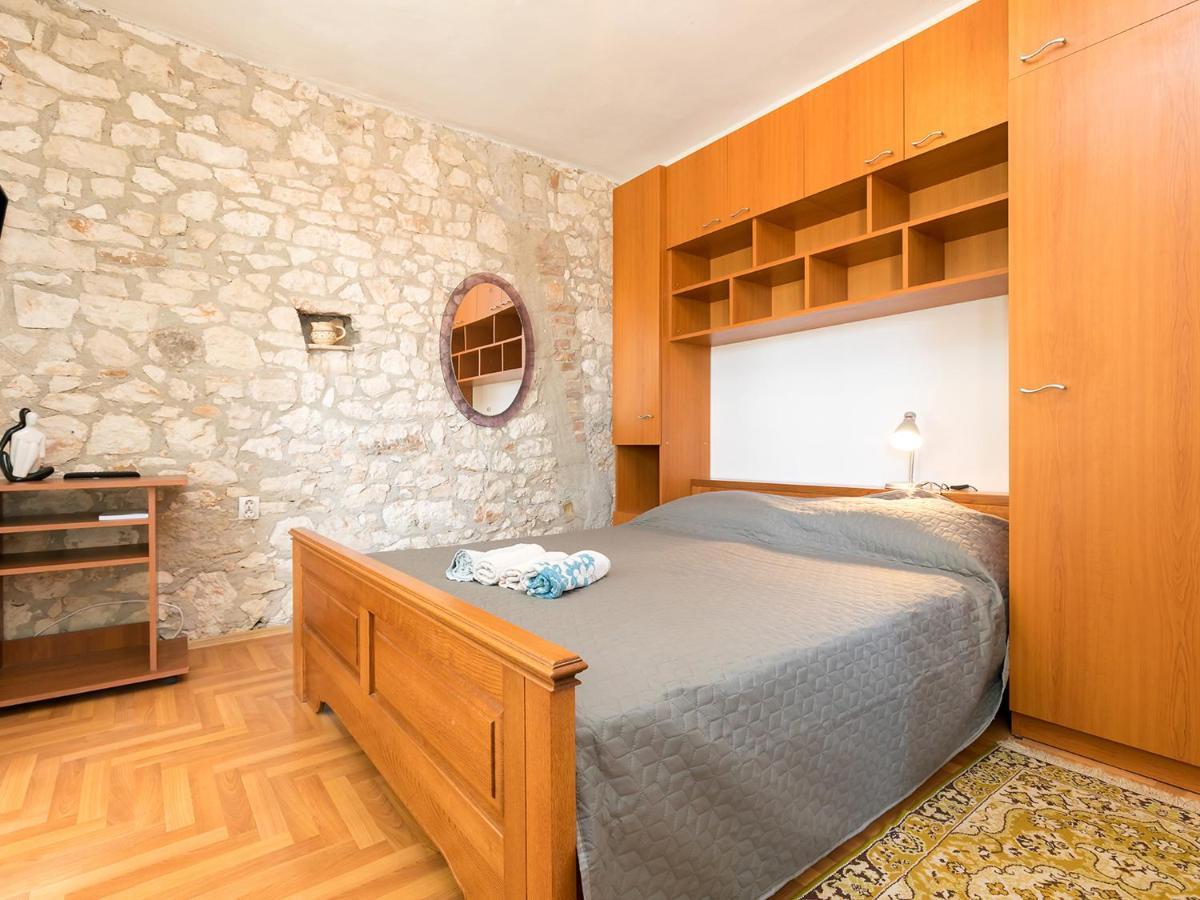 Apartman Susnjic Пореч Екстериор снимка